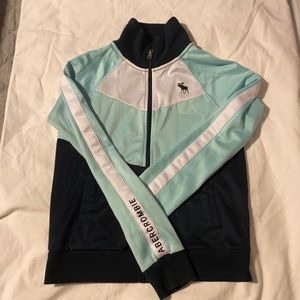 Girls Abercrombie sweat suit